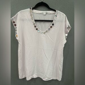 Diane von Furstenberg ("DVF") women's top featuring a V-neck/silver-tone Size S